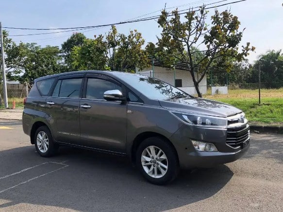 Galeri Toyota Innova Reborn