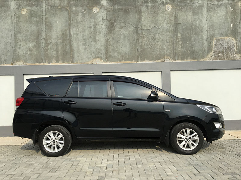 Galeri Toyota Innova Reborn