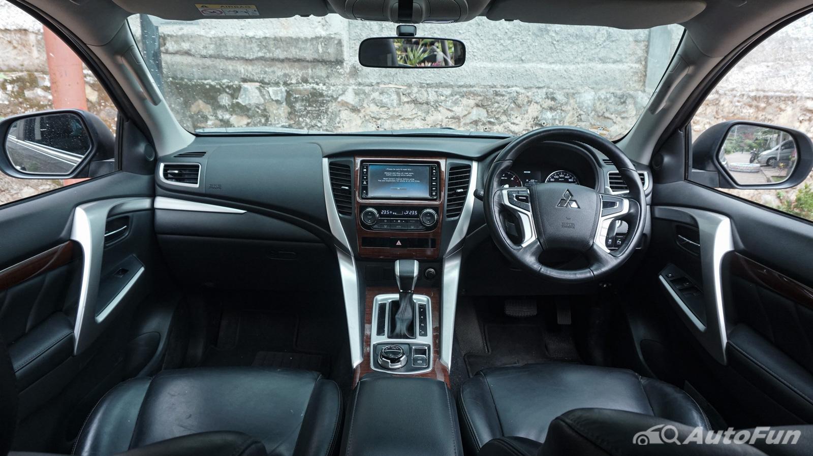 Galeri Mitsubishi Pajero Sport